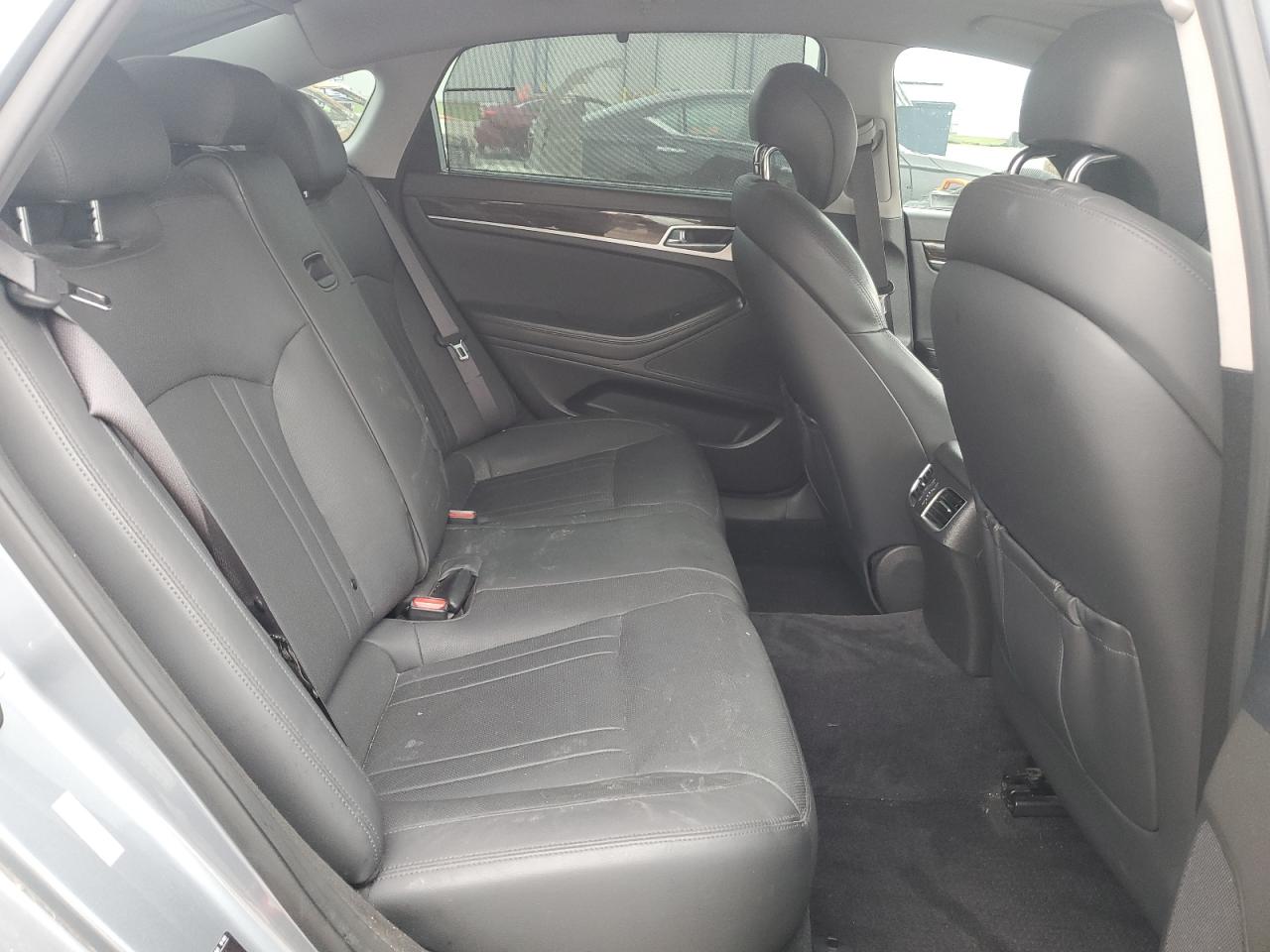2015 Hyundai Genesis 3.8L VIN: KMHGN4JE8FU085037 Lot: 57531595