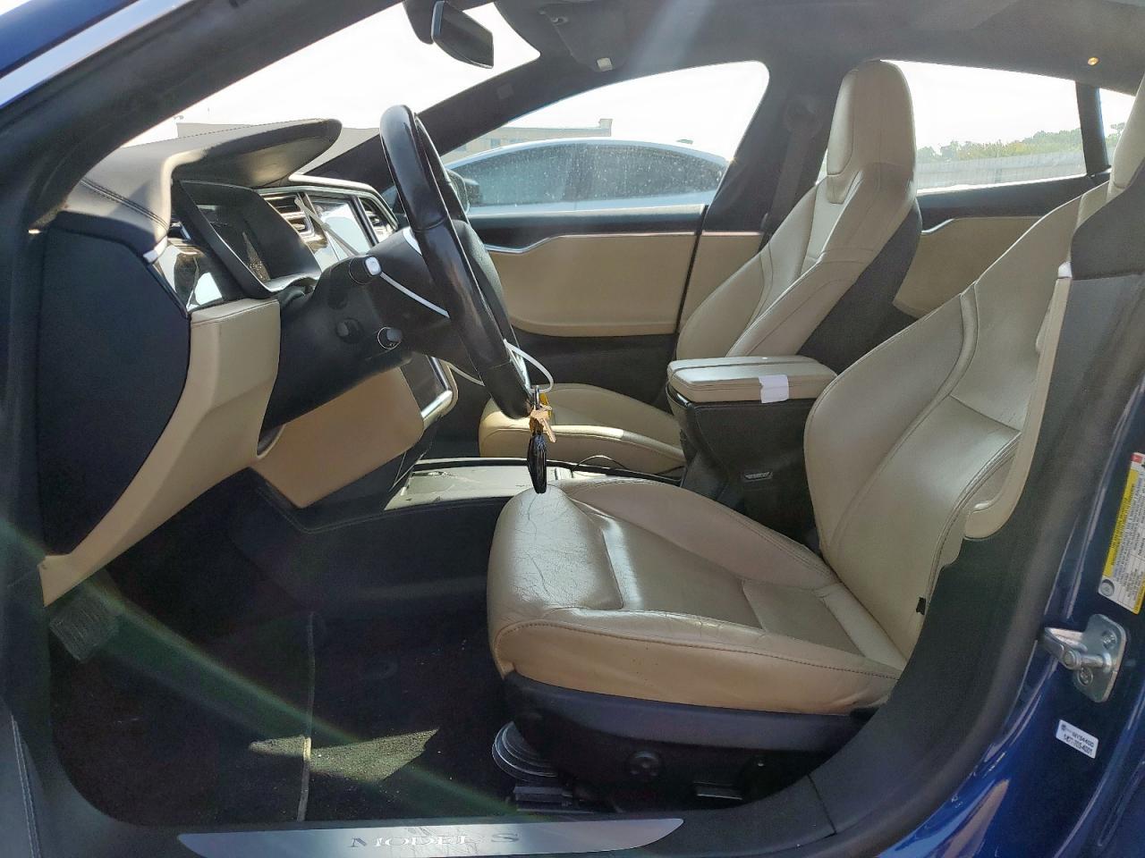 2016 Tesla Model S VIN: 5YJSA1E22GF158017 Lot: 56974765