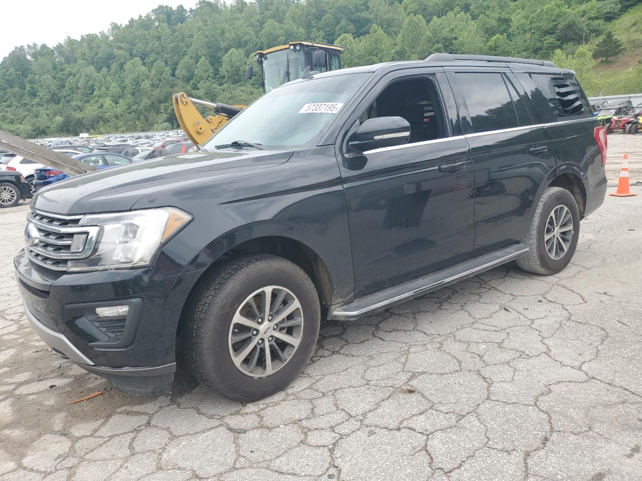 2021 Ford Expedition Xlt for Sale in Hurricane, WV - Rear End