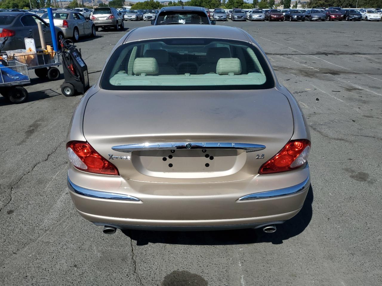 2002 Jaguar X-Type 2.5 VIN: SAJEA51D32XC31541 Lot: 58692745