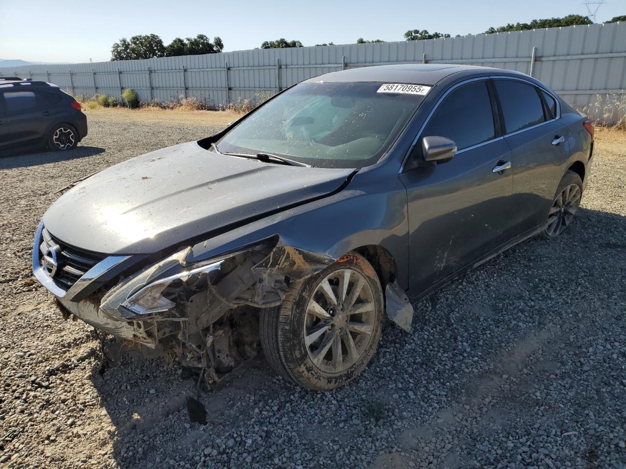2017 Nissan Altima 2.5 იყიდება Anderson-ში, CA - Front End