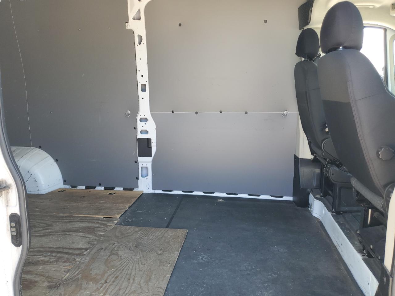 2018 Ram Promaster 3500 3500 High VIN: 3C6URVJG6JE152283 Lot: 56420855