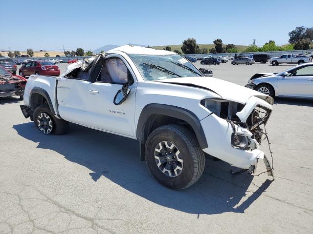  TOYOTA TACOMA 2021 Білий