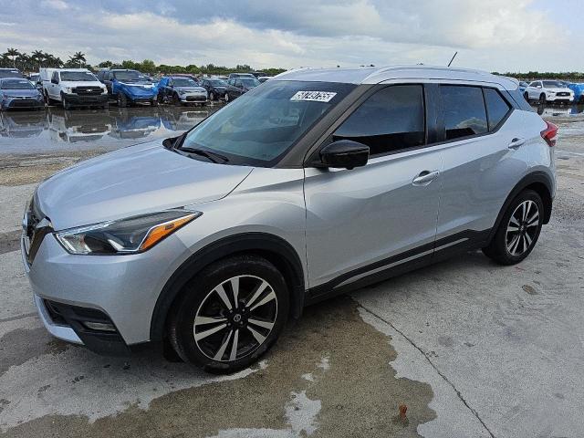 Vehicul