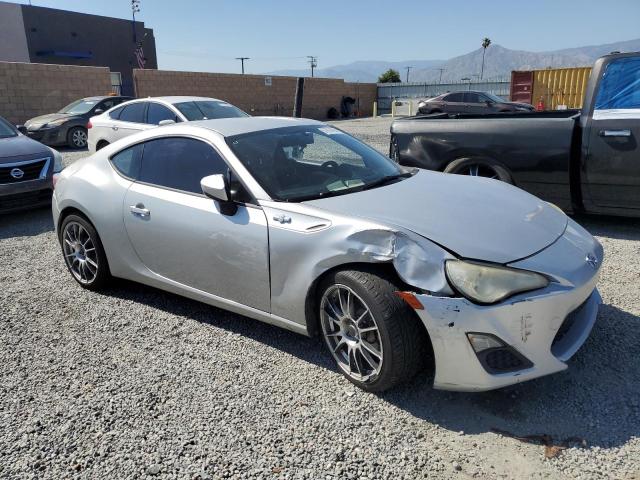 Купе TOYOTA SCION 2013 Сріблястий