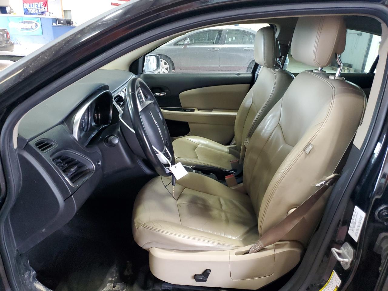 2012 Chrysler 200 Limited VIN: 1C3CCBCB6CN304247 Lot: 56478915
