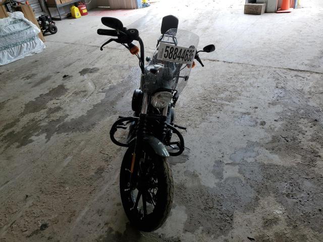  HARLEY-DAVIDSON XL883 N 2022 Серый