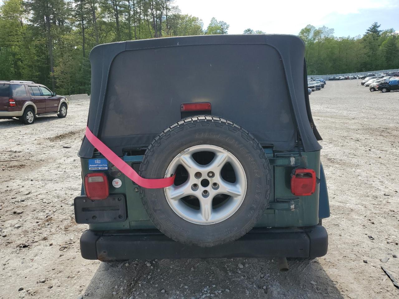 2001 Jeep Wrangler / Tj Sahara VIN: 1J4FA59S21P349009 Lot: 57588205