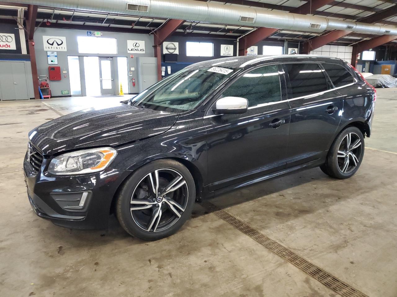 2017 Volvo Xc60 T6 R-Design Platinum for Sale in East Granby, CT - Rear End
