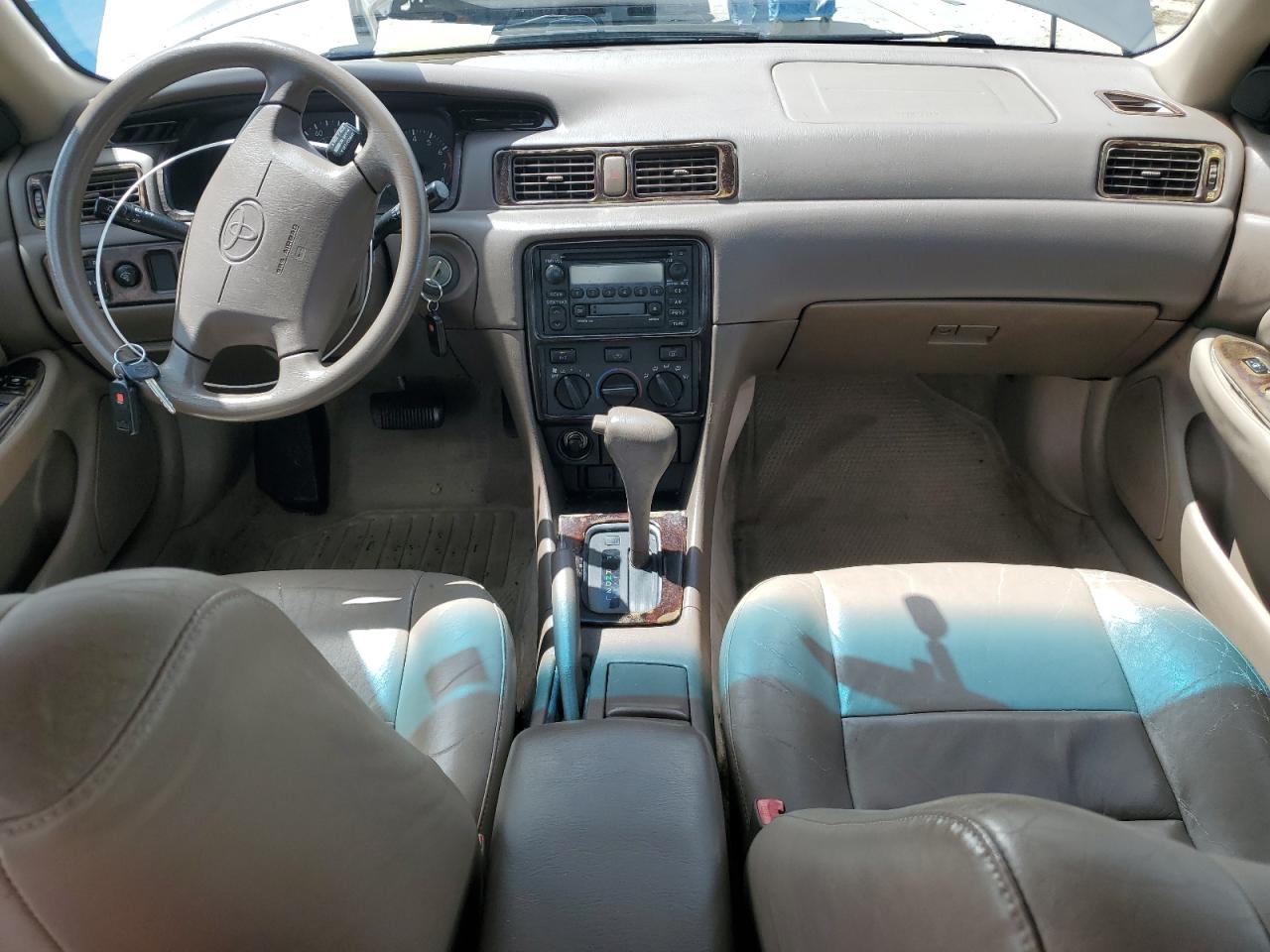 2000 Toyota Camry Ce VIN: 4T1BG22KXYU639808 Lot: 56606985