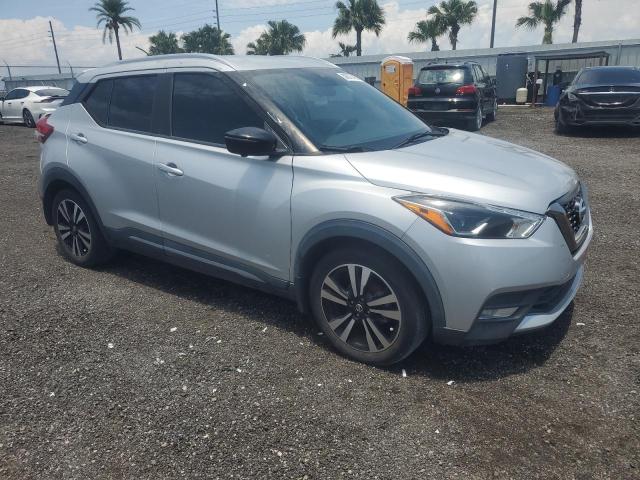  NISSAN KICKS 2020 Silver