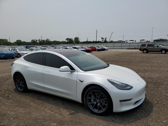  TESLA MODEL 3 2020 Белый