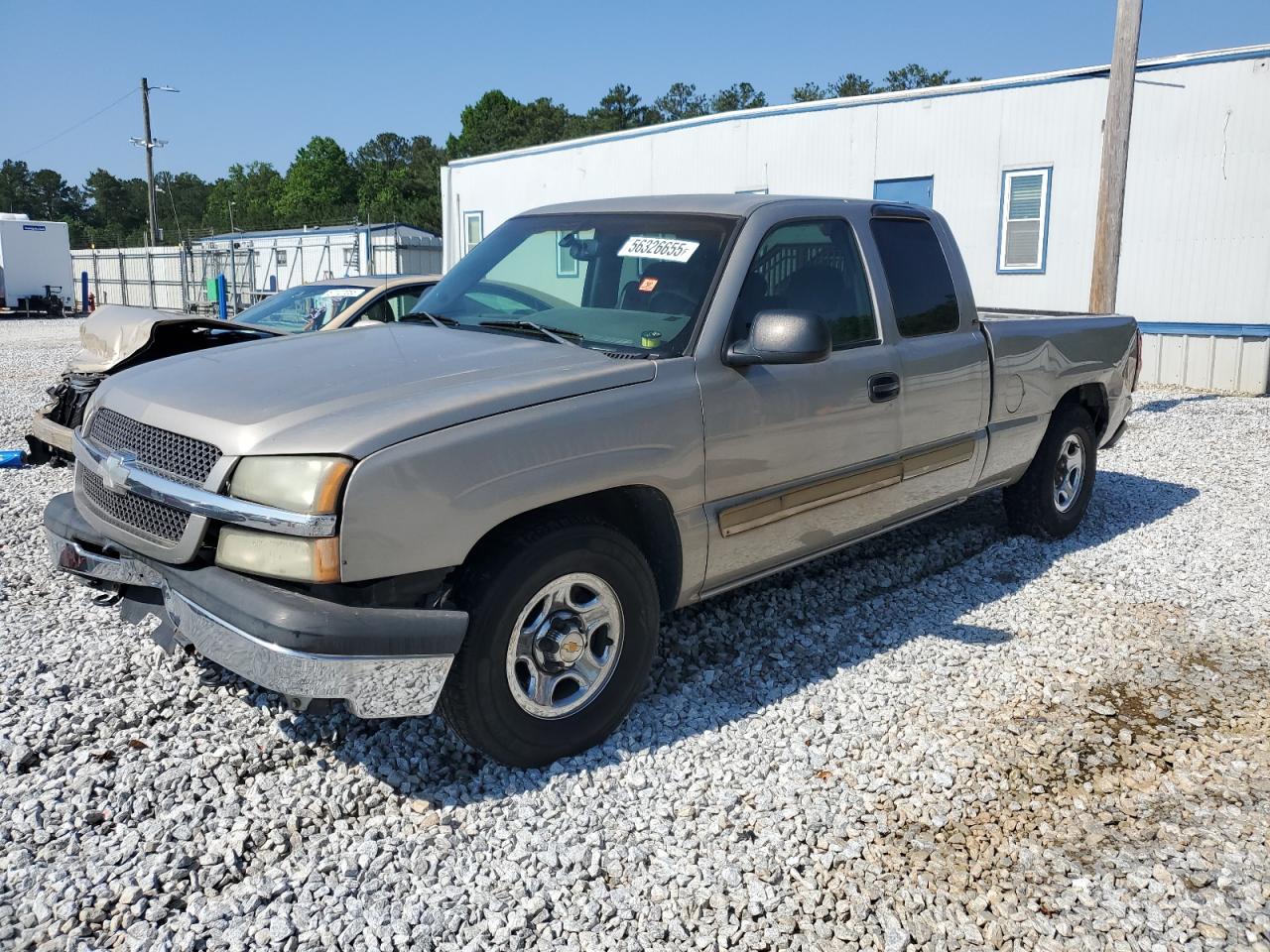 2003 Chevrolet Silverado C1500 for Sale in Ellenwood, GA - Front End