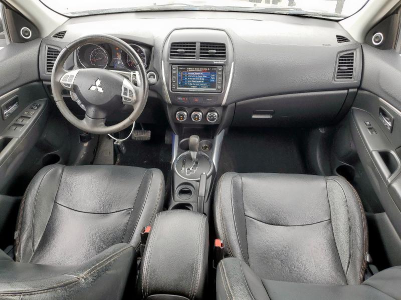  MITSUBISHI OUTLANDER 2012 Czarny