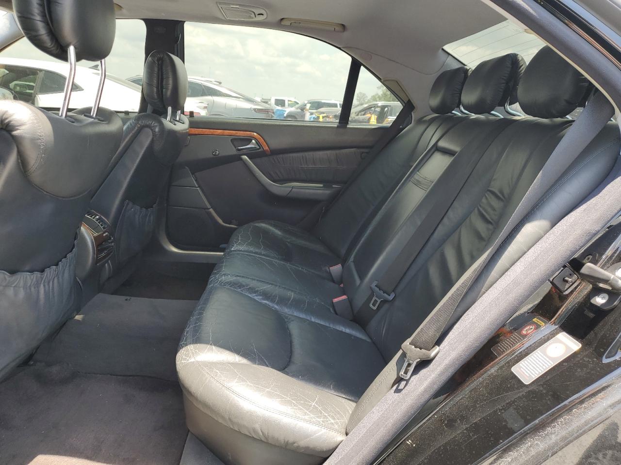 2000 Mercedes-Benz S 500 VIN: WDBNG75J9YA071777 Lot: 57328865