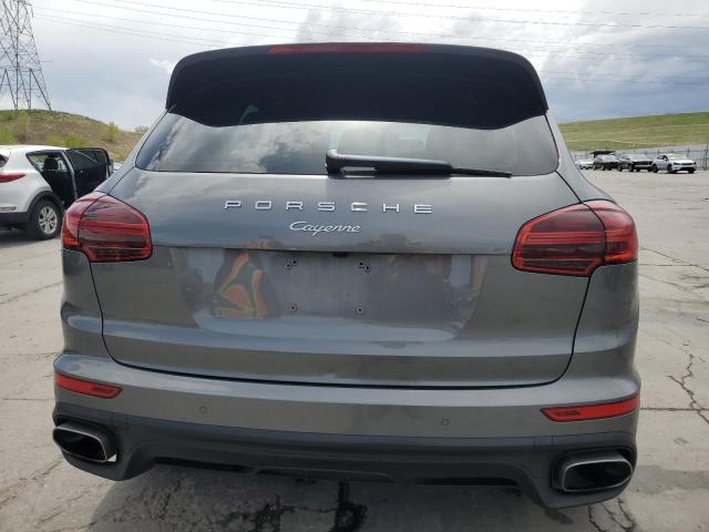  PORSCHE CAYENNE 2016 Szary