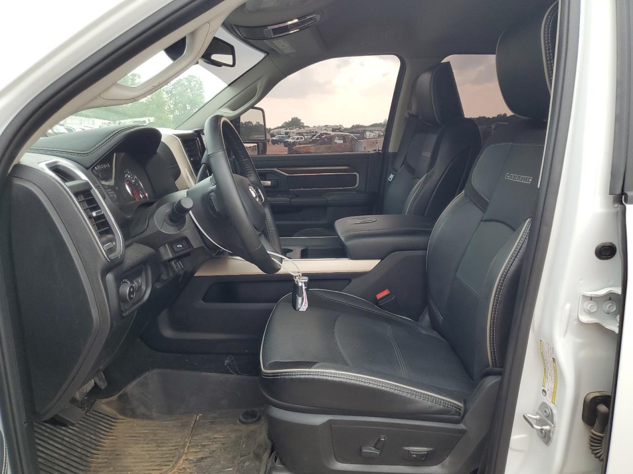 2024 Ram 3500 Laramie VIN: 3C63RRJL2RG350455 Lot: 57493705