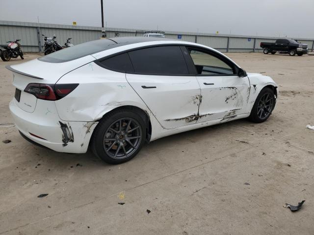  TESLA MODEL 3 2022 Белый