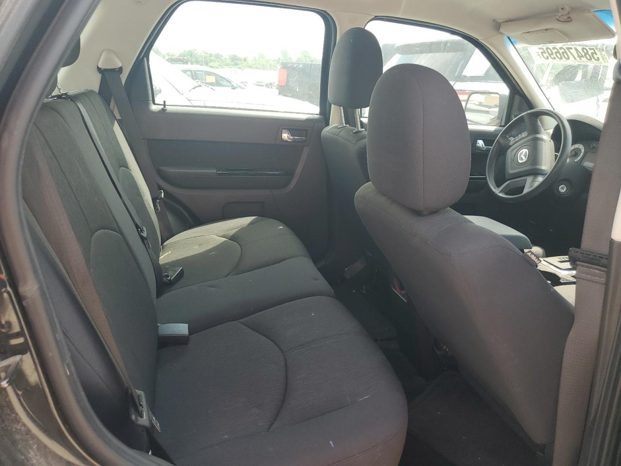 2011 Mazda Tribute I VIN: 4F2CY0C70BKM03689 Lot: 58476695