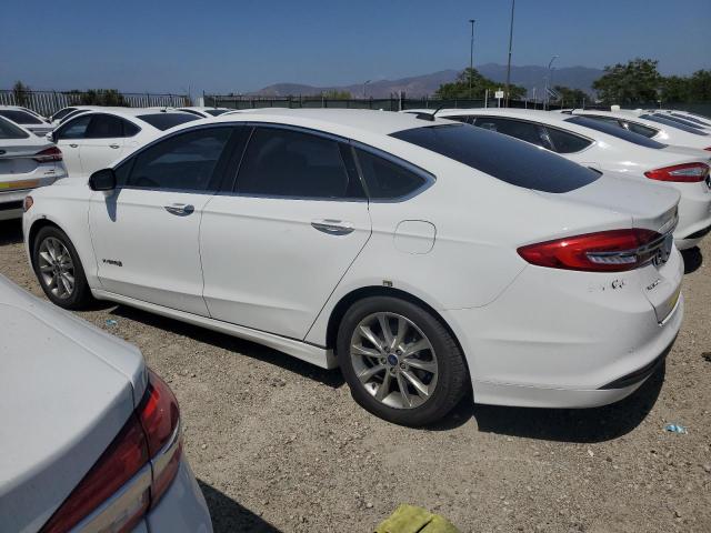 Седани FORD FUSION 2017 Білий