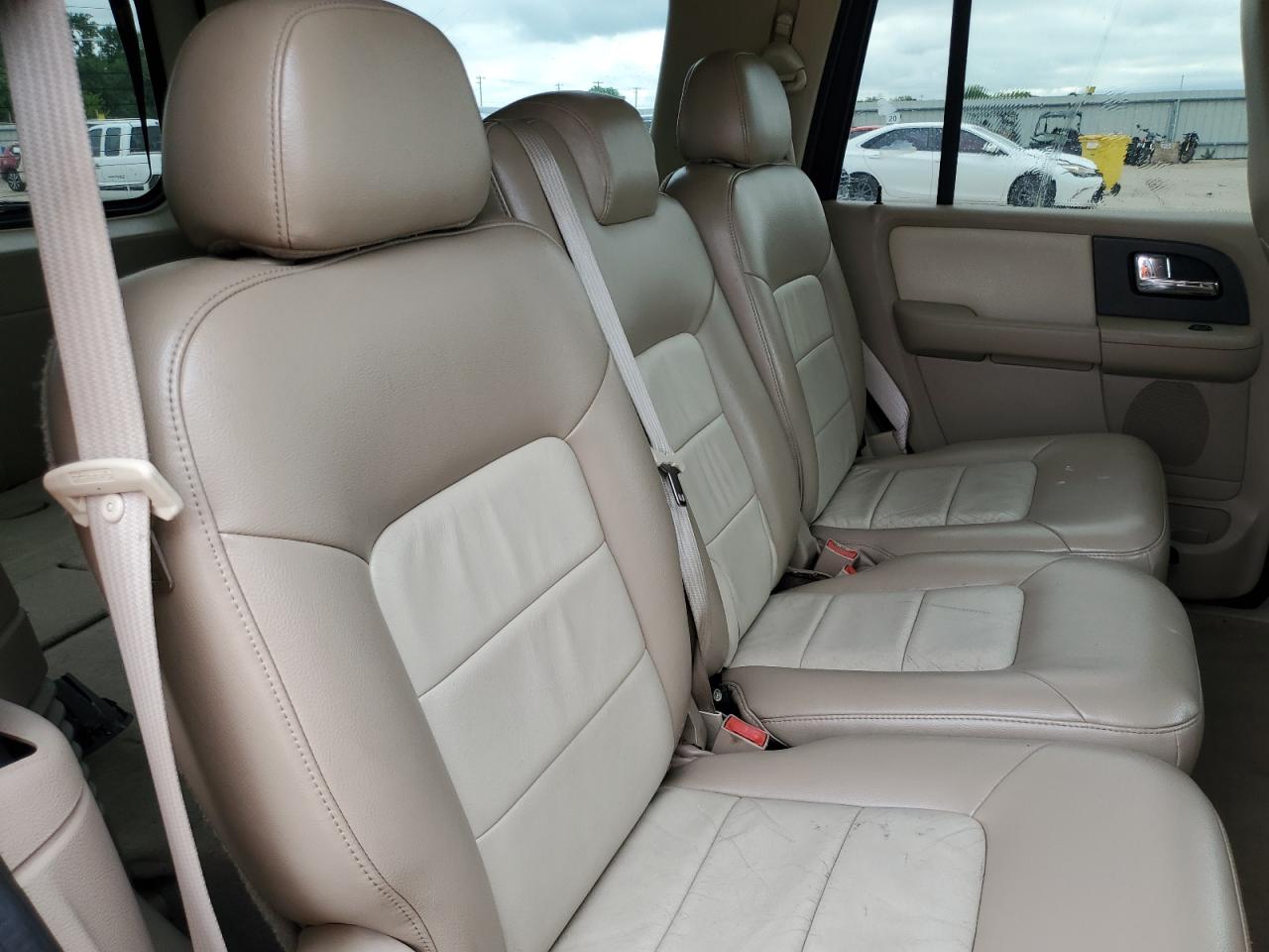 2005 Ford Expedition Eddie Bauer VIN: 1FMFU17585LA11013 Lot: 55997105