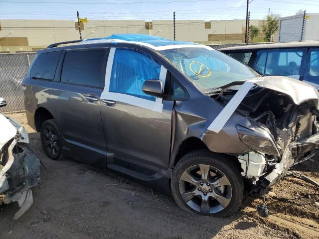  TOYOTA SIENNA 2015 Угольный