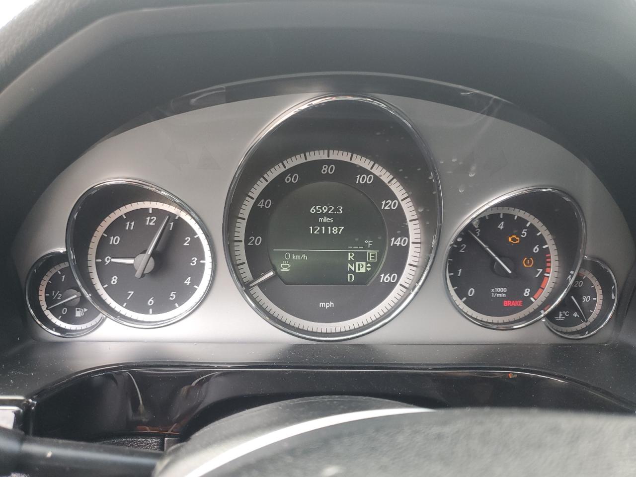 2011 Mercedes-Benz E 350 VIN: WDDHF5GB1BA301045 Lot: 58418525