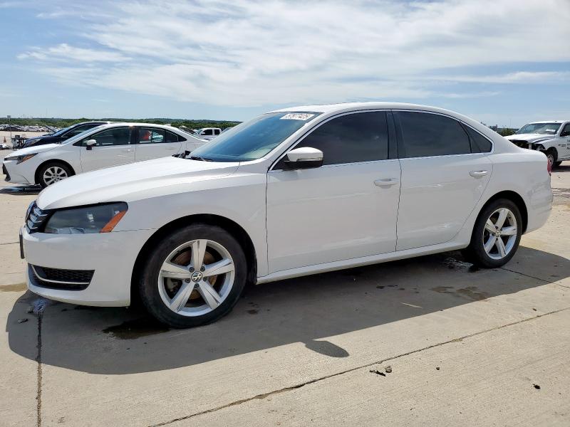  VOLKSWAGEN PASSAT 2013 Biały