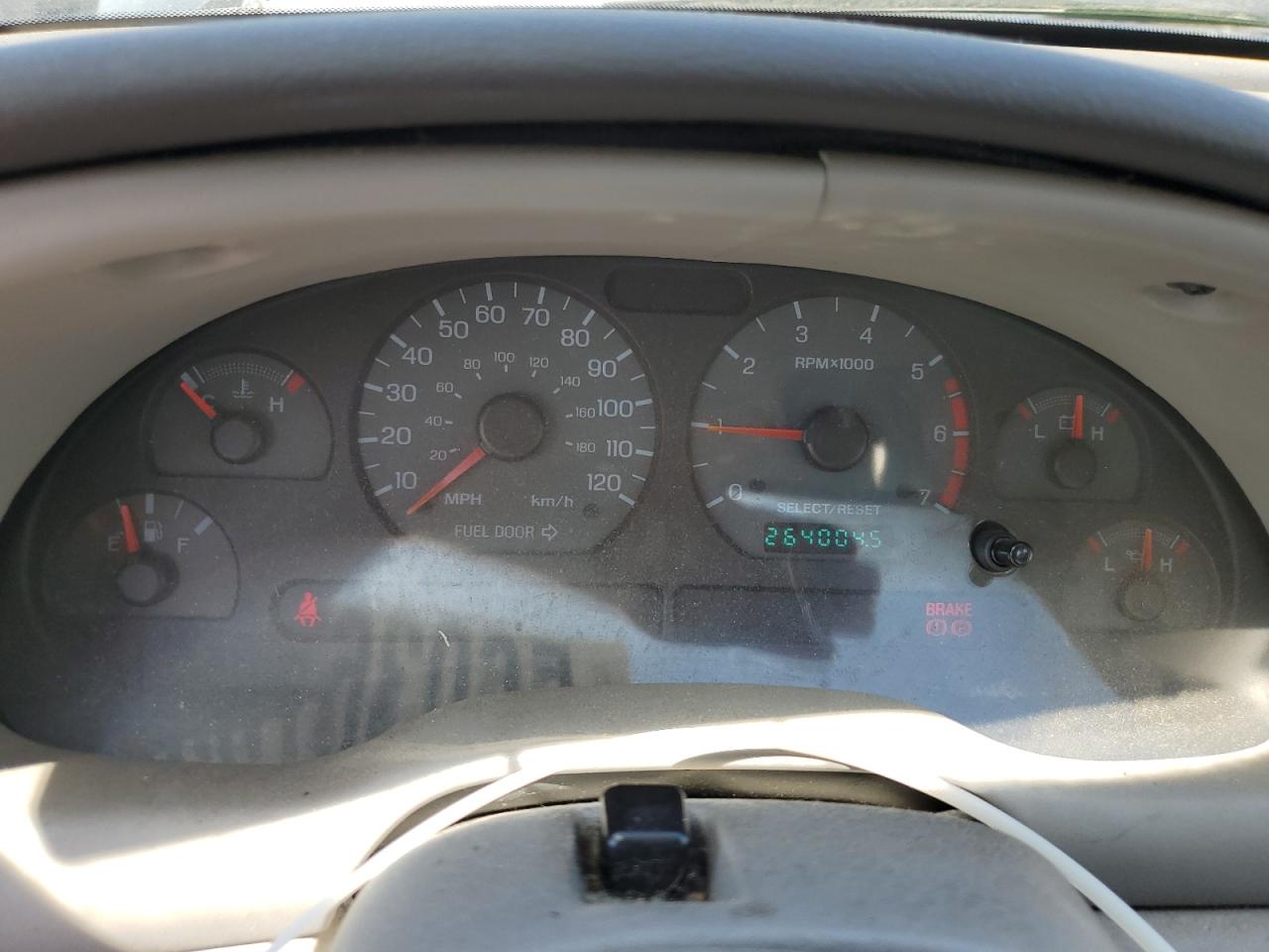 2000 Ford Mustang VIN: 1FAFP4045YF233922 Lot: 56036735
