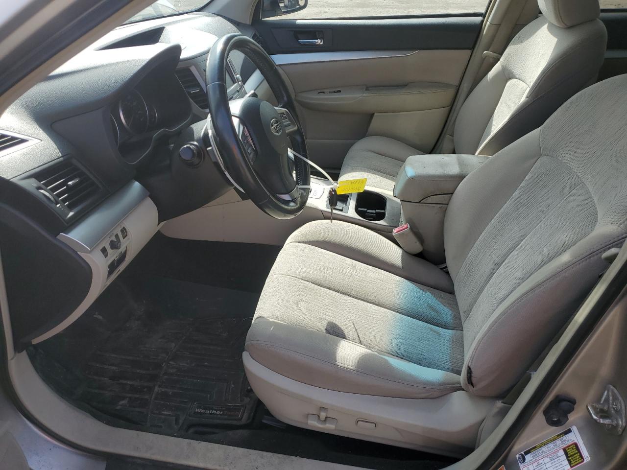 2014 Subaru Outback 2.5I Premium VIN: 4S4BRBCC3E3204406 Lot: 57487175