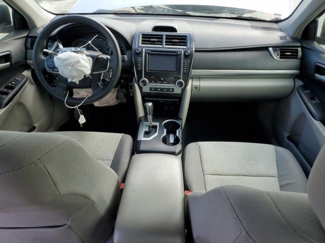  TOYOTA CAMRY 2013 Srebrny