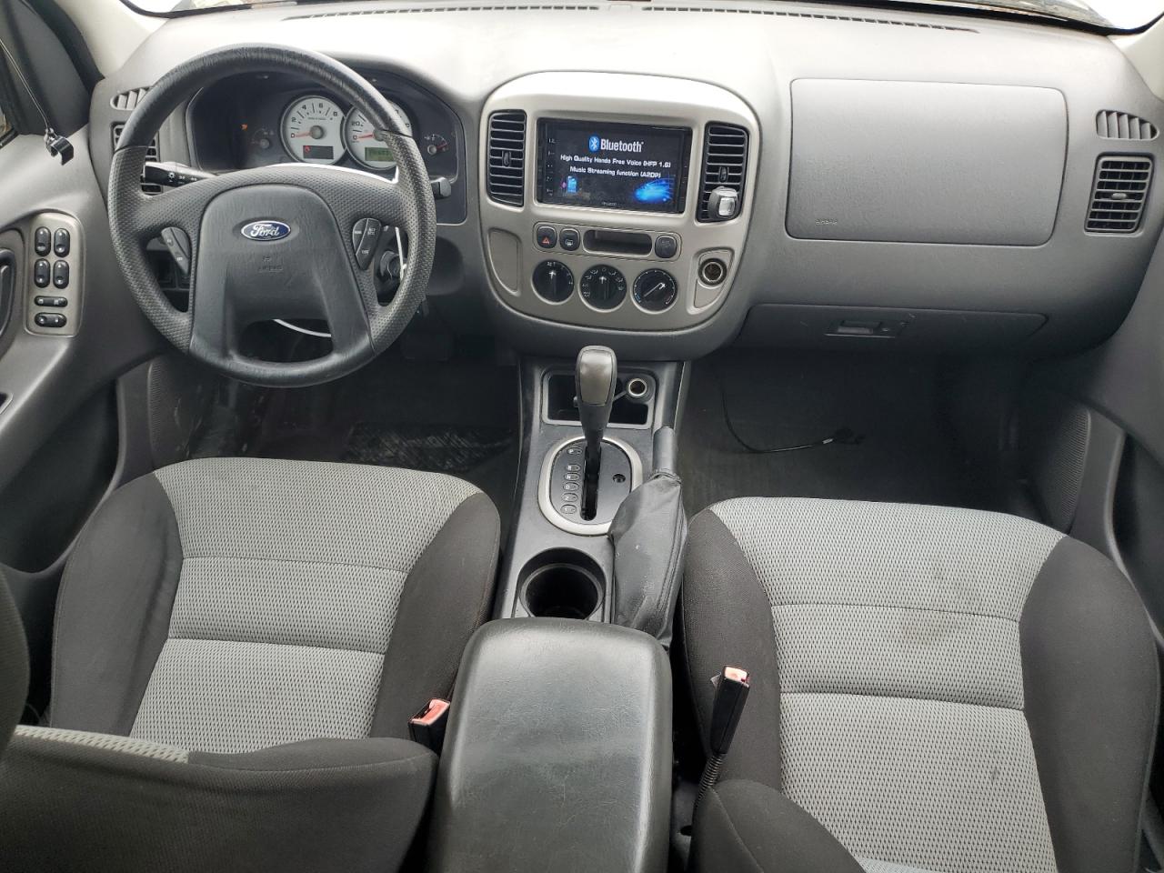2005 Ford Escape Xlt VIN: 1FMYU03185KA89447 Lot: 55231915