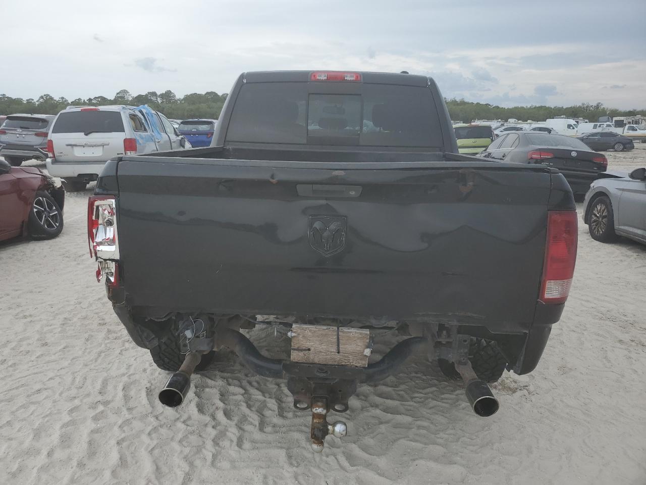 2011 Dodge RAM - Image 6