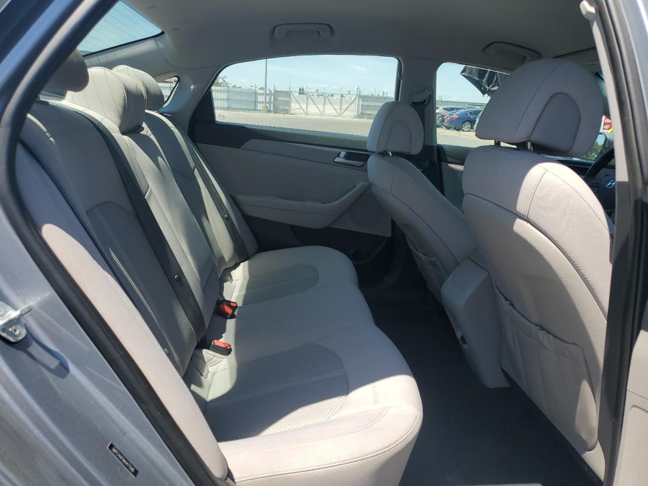 2017 Hyundai Sonata Se VIN: 5NPE24AF9HH477549 Lot: 57172315