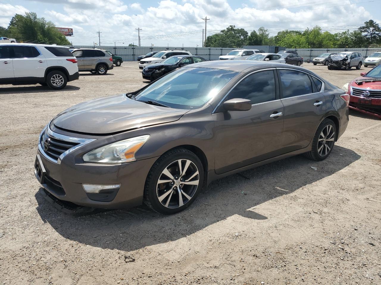 2014 Nissan Altima 2.5 de vânzare în Newton, AL - Front End