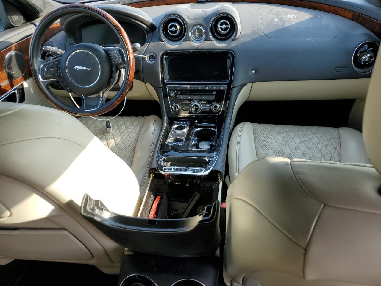 2019 Jaguar Xjl Portfolio VIN: SAJWA2G75K8W19608 Lot: 58170725