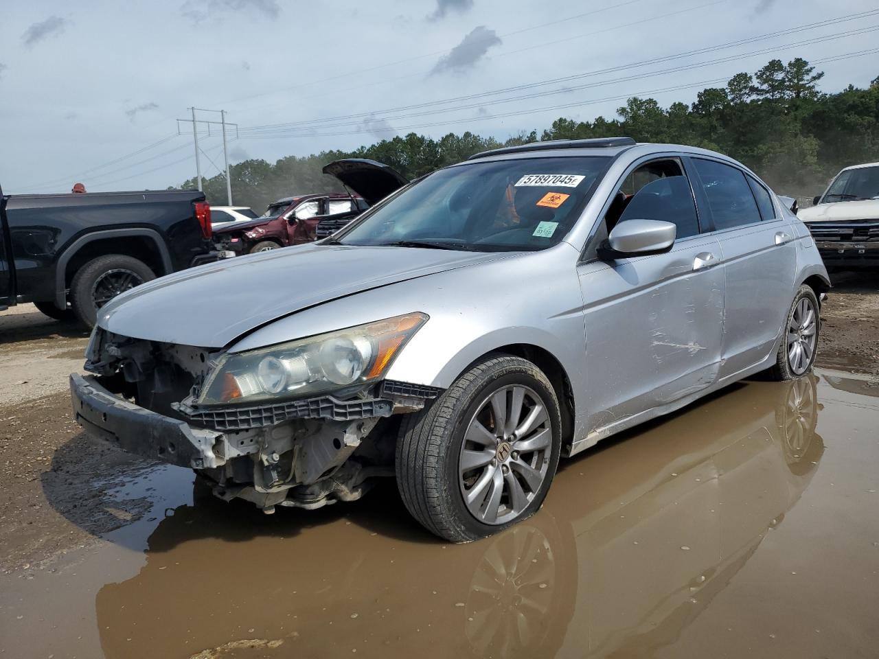 2011 Honda Accord Exl VIN: 1HGCP2F82BA092938 Lot: 57897045