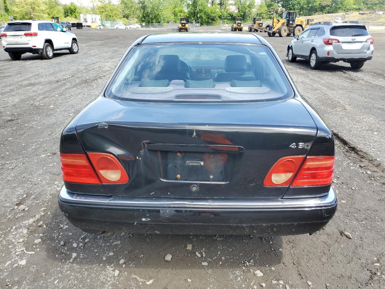 1999 Mercedes-Benz E 430 VIN: WDBJF70H0XA830319 Lot: 56785795