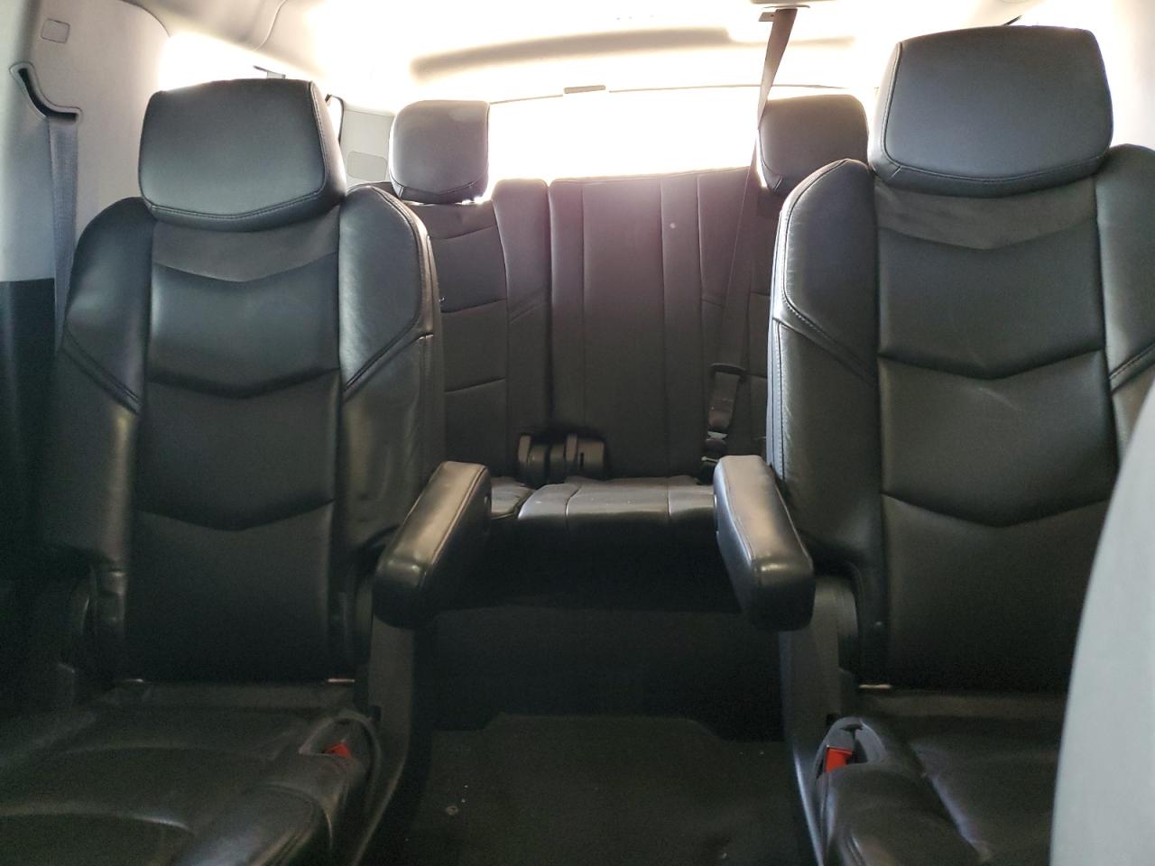 2018 Cadillac Escalade Esv VIN: 1GYS3GKJ3JR368615 Lot: 56649215