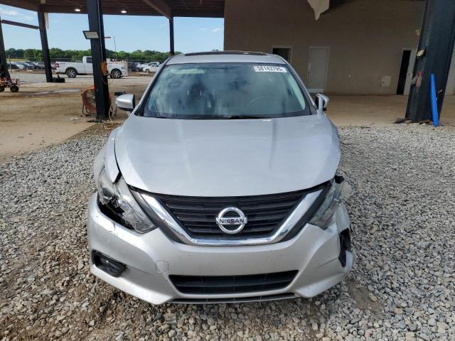 Седаны NISSAN ALTIMA 2016 Серебристый