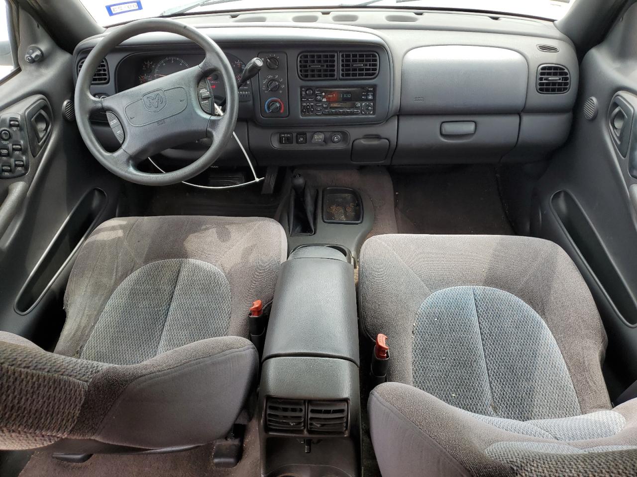 1998 Dodge Durango VIN: 1B4HS28Y8WF137385 Lot: 55100205