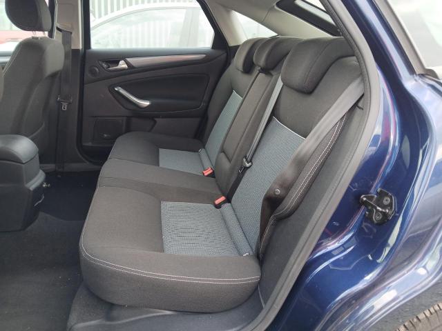 2011 FORD MONDEO ZET