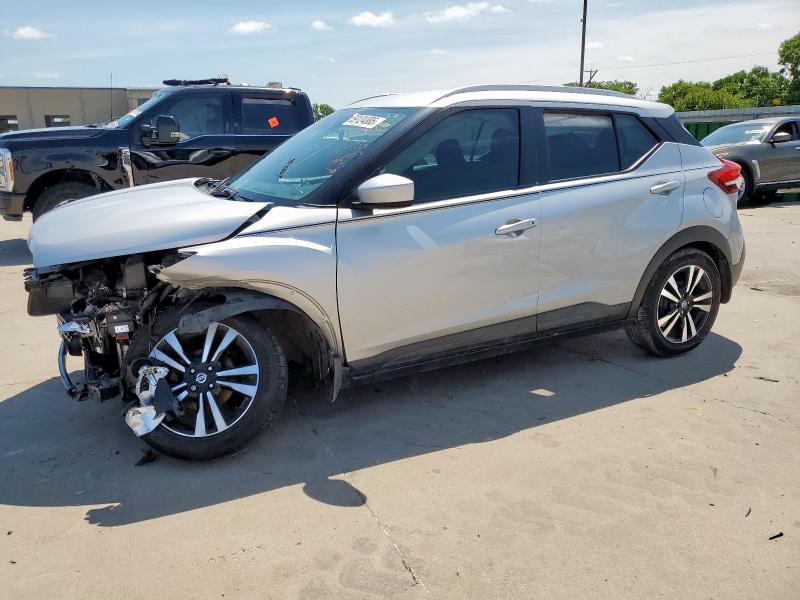  NISSAN KICKS 2018 Srebrny