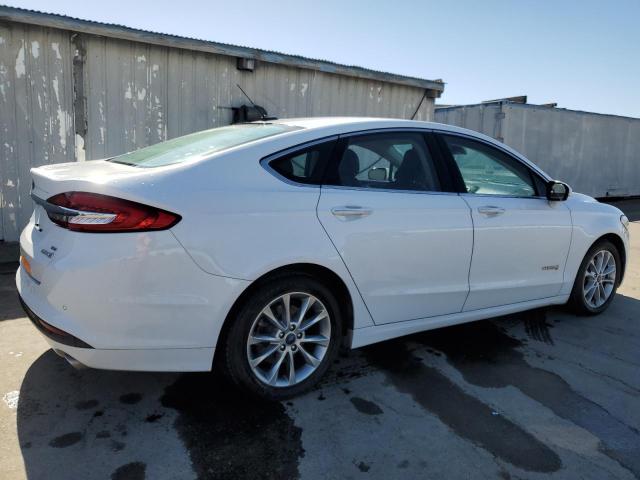 Седаны FORD FUSION 2017 Белый