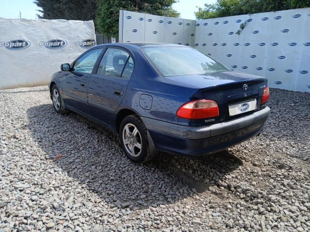 2001 TOYOTA AVENSIS GS