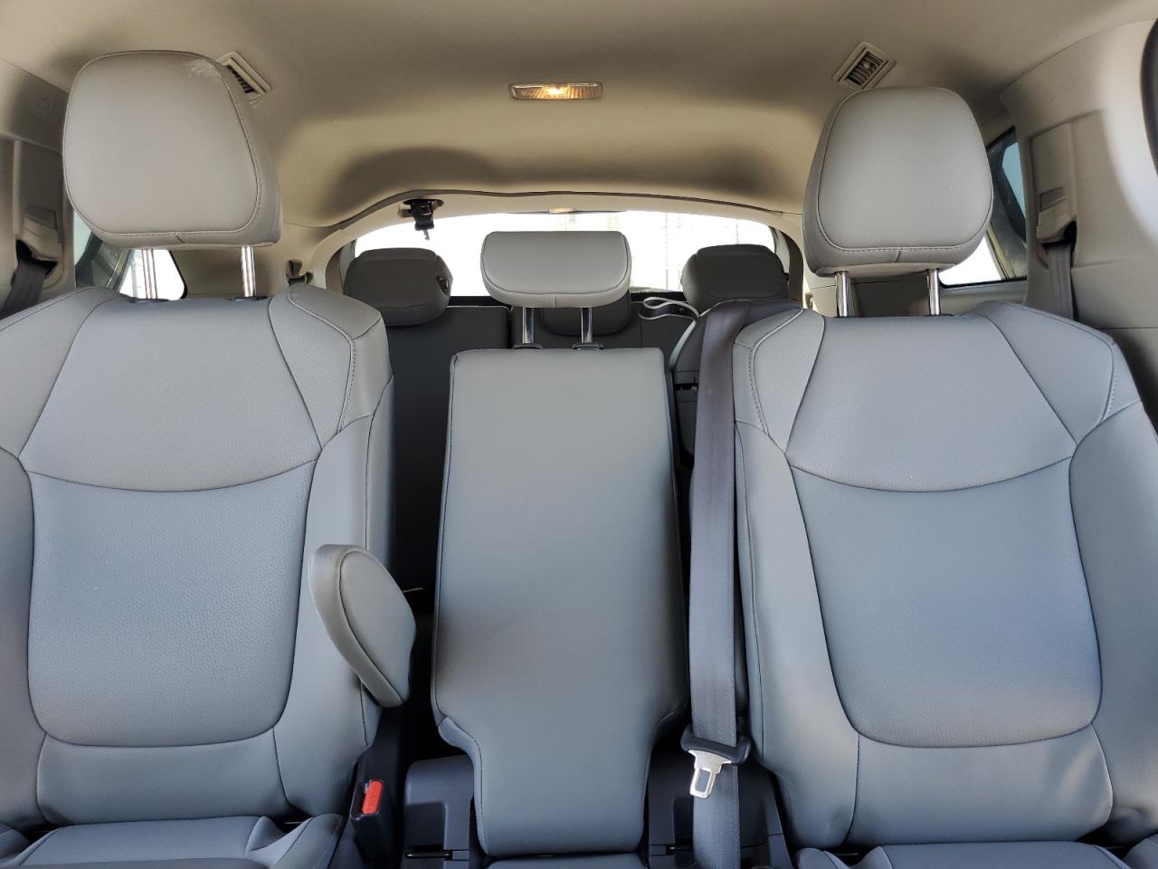 2021 Toyota Sienna Xle VIN: 5TDYRKEC6MS057586 Lot: 57302725