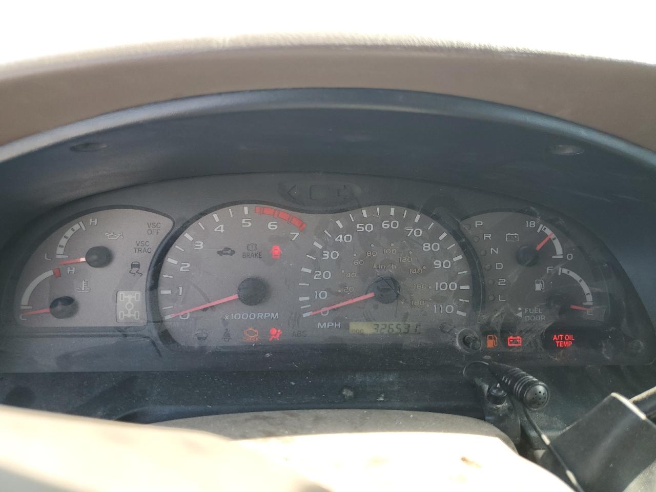2002 Toyota Sequoia Sr5 VIN: 5TDBT44A02S076506 Lot: 56932385