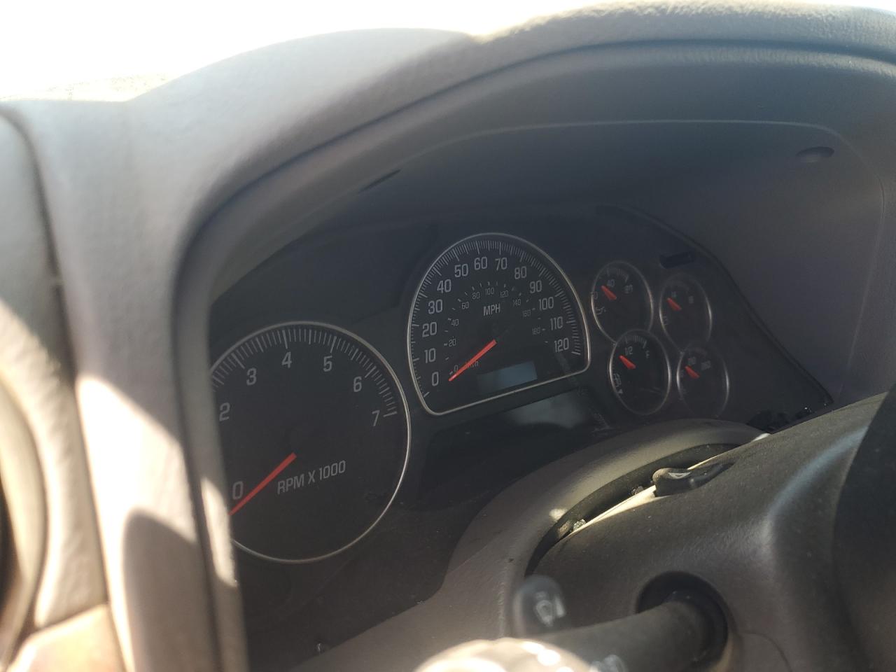 2005 GMC Envoy VIN: 1GKDT13S052248504 Lot: 56995165
