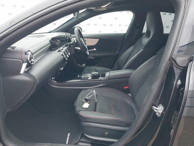 2023 MERCEDES BENZ CLA 220 AM