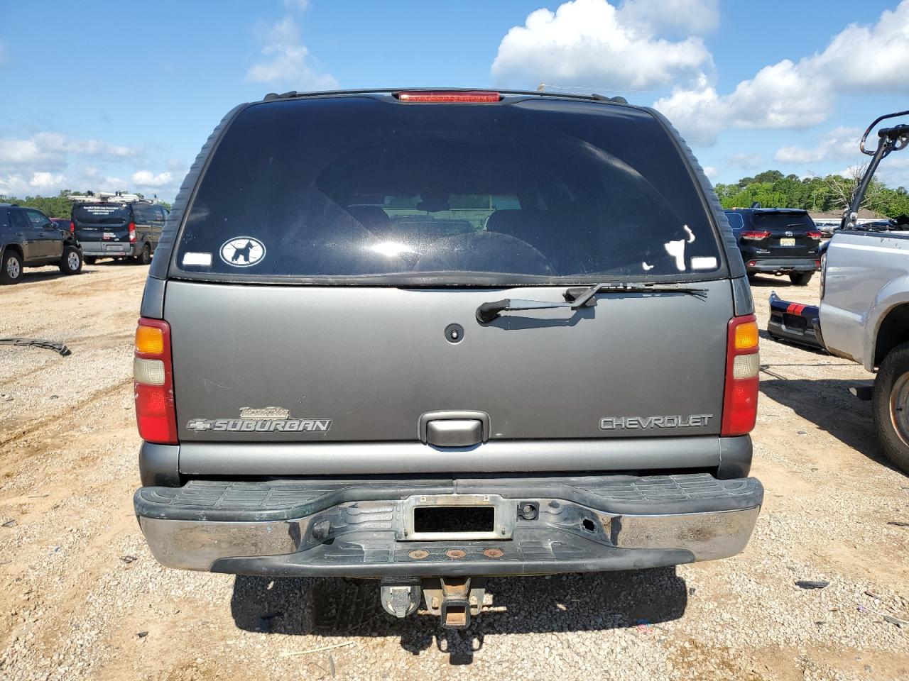 2002 Chevrolet Suburban C1500 VIN: 3GNEC16Z02G326802 Lot: 56703835